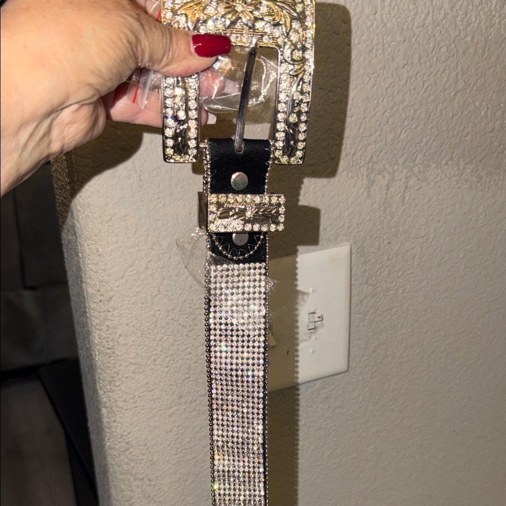 Ladies Rhinestone western belt